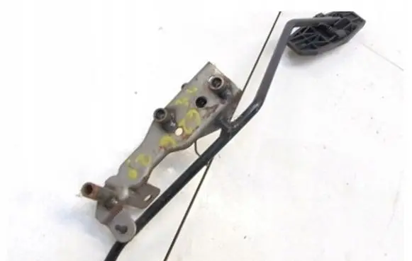 Mazda 626 Accelerator throttle pedal