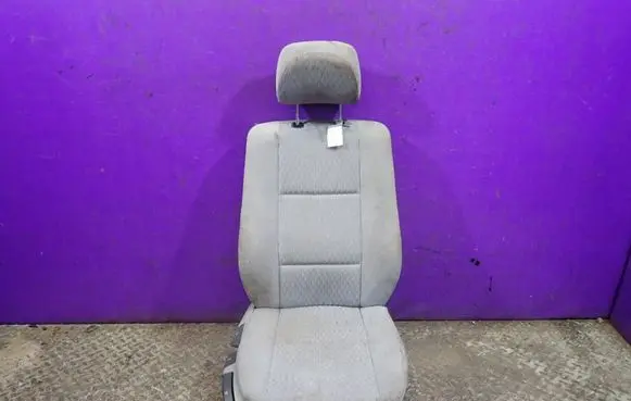 BMW 3 E46 Front driver seat 