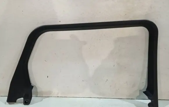 Other rear door trim element