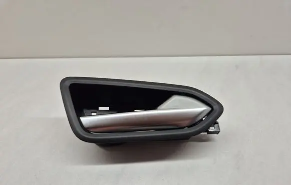 Renault Captur II Rear door interior handle 826721378R