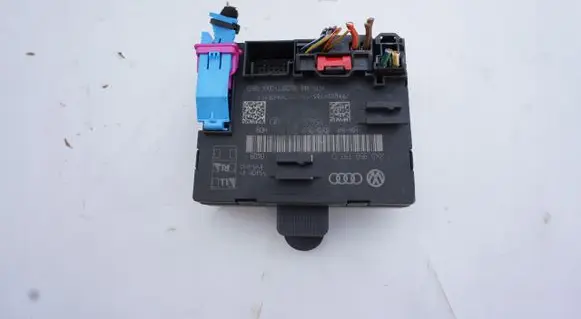 Audi A1 Door control unit/module 8X0959793D