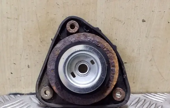 Ford Focus Other front suspension part BV613K155AA