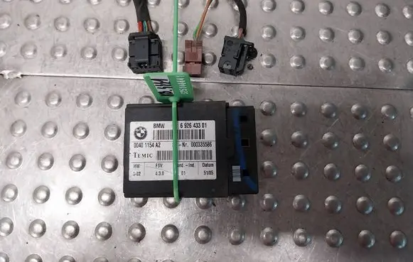 BMW 3 E90 E91 Seat control module 6926433