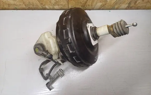 Audi Q7 4L Brake booster 7L8612101H