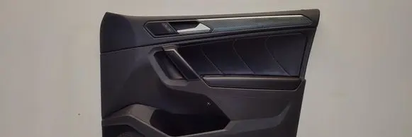 Volkswagen Tiguan Front door card panel trim 5NC867012AG