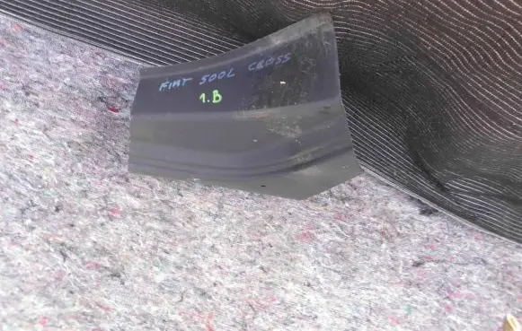 Fiat 500L Other sill/pillar trim element