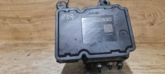 Volvo V70 ABS Pump 31329139