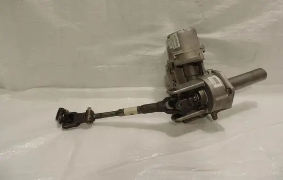 Opel Mokka Power steering pump 95352214