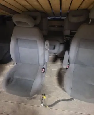 Seat set