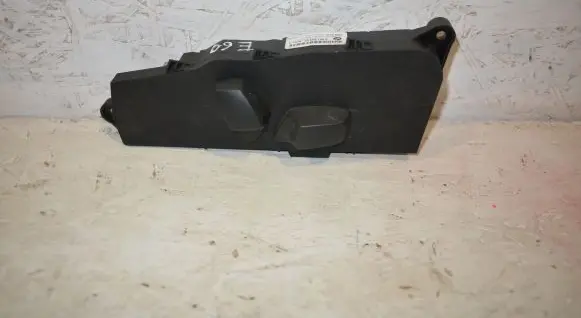 BMW 5 E60 E61 Seat control switch 6961858