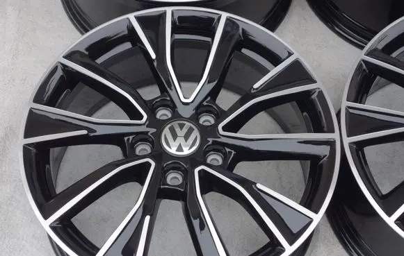 Volkswagen Multivan T7 R18 alloy rim 7T0601025F