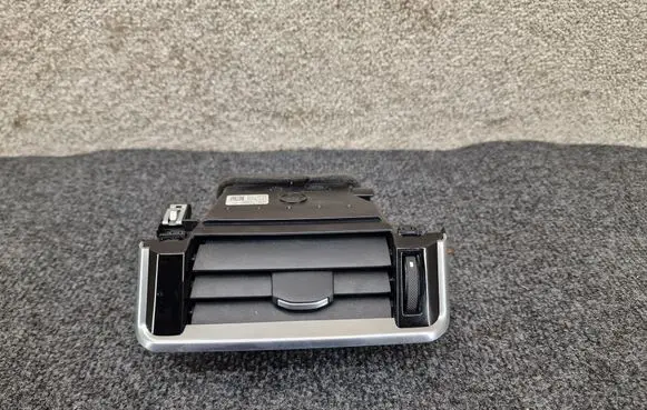 Land Rover Range Rover Velar Dashboard side air vent grill/cover trim J8A2018B09AD J8A2018B09A