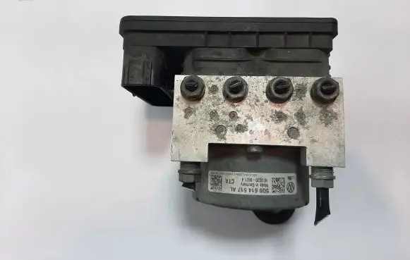Volkswagen Golf VII ABS Pump 5Q0907379AK 5Q0907379H