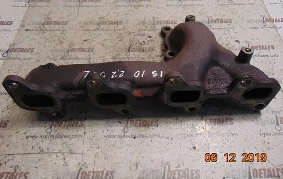 Lexus IS 220D-250-350 Exhaust manifold