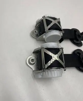 BMW 1 F20 F21 Front seatbelt 34078319 34078230 190418064