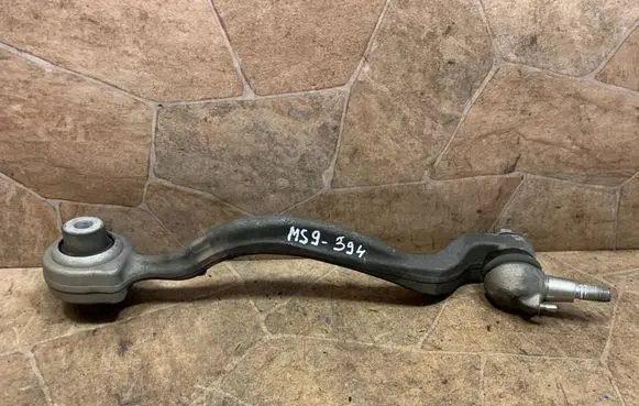 Mercedes-Benz CLS C218 X218 Front lower control arm/wishbone 21804