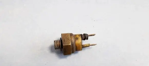 Coolant temperature sensor