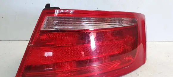 Audi A5 8T 8F Rear/tail lights 8T0945096