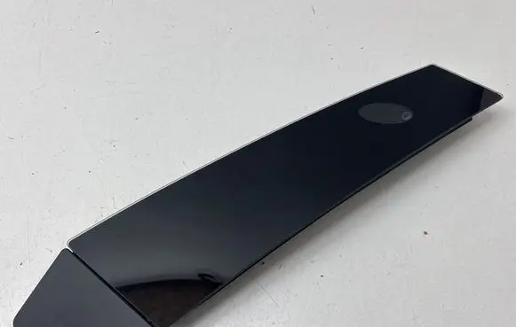 Tesla Model 3 (B) Pillar trim (exterior) 110043700E 201190125 DA68835