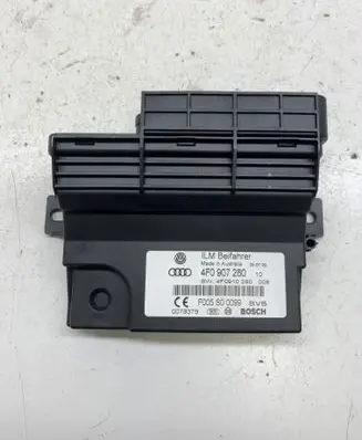 Audi A6 S6 C6 4F Power management control unit 4F0907280 4F0910280 F005S00099