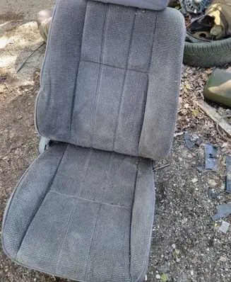 Mitsubishi Space Wagon Front passenger seat 