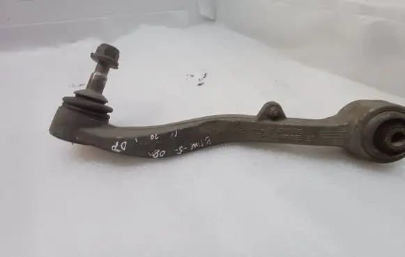BMW 5 E60 E61 Front lower control arm/wishbone 6760182