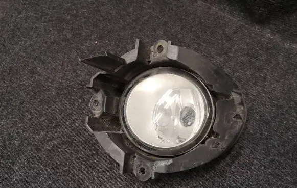 Toyota Avensis T270 Front fog light 812100D042 89207401