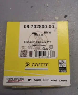 BMW 7 E32 Piston ring 70280000 087028000