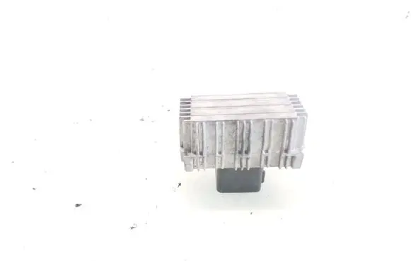 Opel Astra G Glow plug pre-heat relay GM09132691