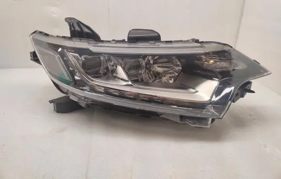 Mitsubishi Outlander Headlight/headlamp