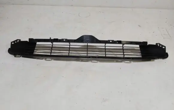 Tesla Model 3 Front bumper lower grill