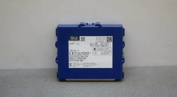 Toyota Prius (XW30) Keyless (KESSY) go control unit/module 8999047051 2325006651