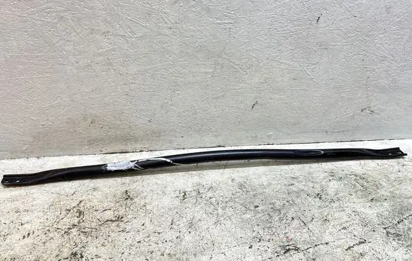 Porsche Macan (95B) Coil spring mount 80A805619A