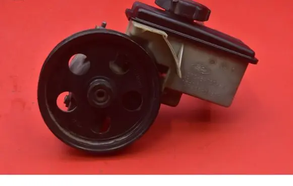 Ford Mondeo Mk III Power steering pump 1S7C-3R700-AC