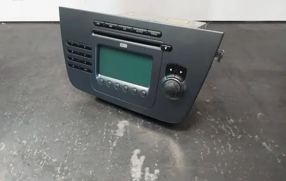 Seat Altea Radio/CD/DVD/GPS head unit 5P1035186B