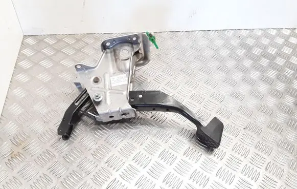 Volkswagen Caddy Brake pedal