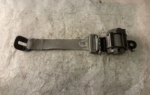 Jeep Grand Cherokee (WK) Rear seatbelt P1CL93BD5AB