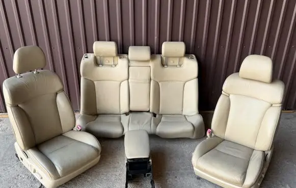 Lexus GS 300 350 430 450H Seat set 5050316374NR 5050316374NL 5891130190