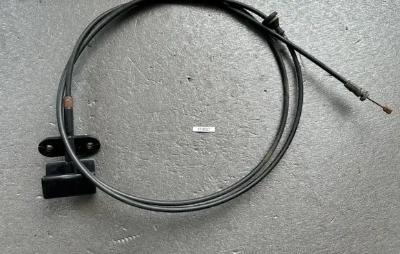 Nissan Patrol Y60 Engine bonnet (hood) release handle 6562001J00