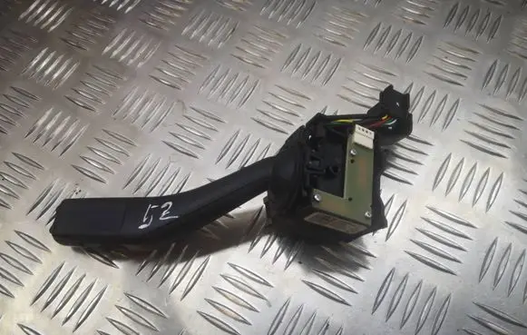 Volkswagen Touran I Indicator stalk 1K0953513G