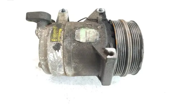 Volvo C70 Air conditioning (A/C) compressor (pump) 685B320157