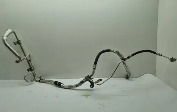Chrysler Pacifica Air conditioning (A/C) pipe/hose 
