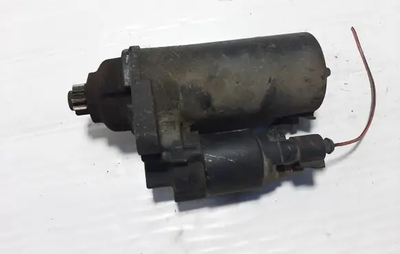 Volkswagen Polo Starter motor