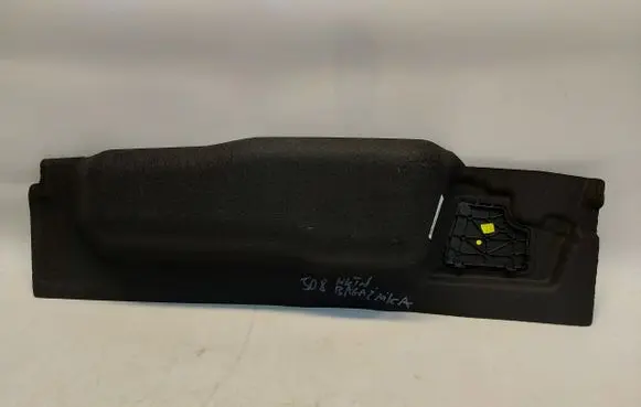 Trunk/boot mat liner
