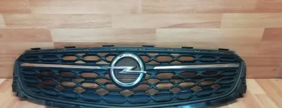 Opel Insignia B Front bumper upper radiator grill 39197633 39200638 39242483