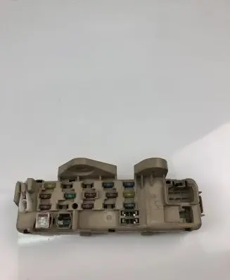 Mazda 626 Fuse box set 8D250108