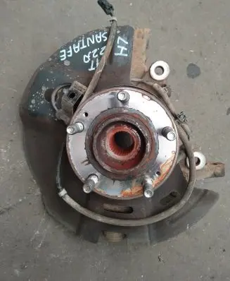 Hyundai Santa Fe Front wheel hub