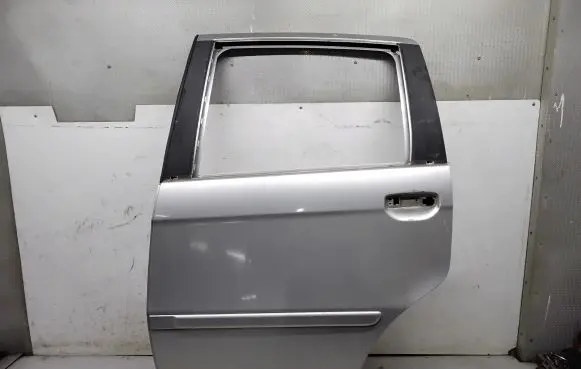 Fiat Idea Rear door