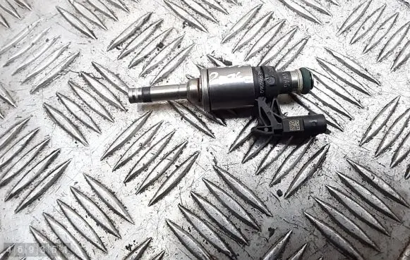 Seat Toledo IV (NH) Fuel injector 0261500354 04E906036Q