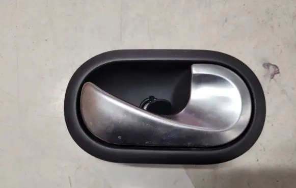 Front door interior handle